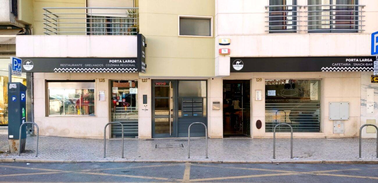 Porta larga | Roteiro de Almada